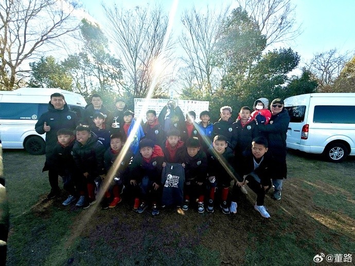  8戰(zhàn)全勝奪日本杯賽冠軍！中國(guó)足球小將發(fā)布感謝信