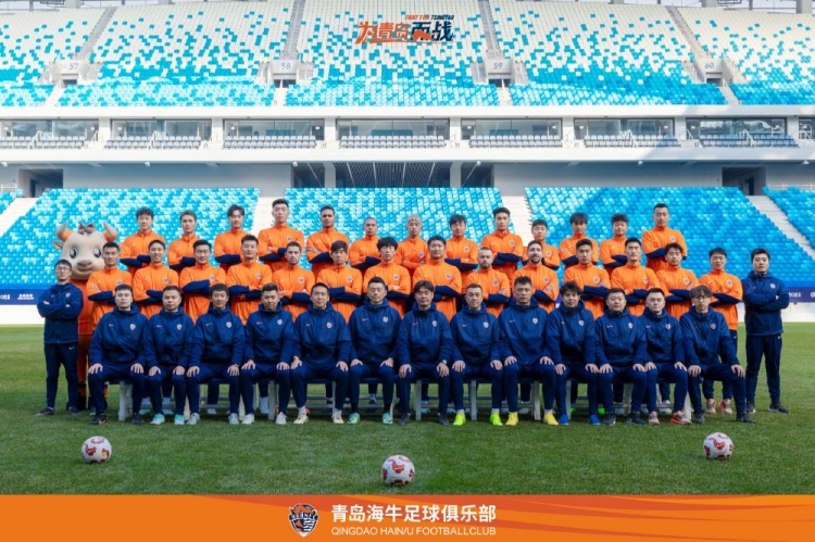  青島海牛一線隊名單：老將鄭龍、薩里奇坐鎮(zhèn)，金洋洋等新援在列