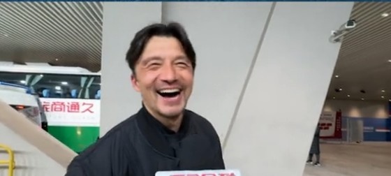  帶孩子和帶球隊哪個更累？謝暉笑言：都累，但帶孩子更累