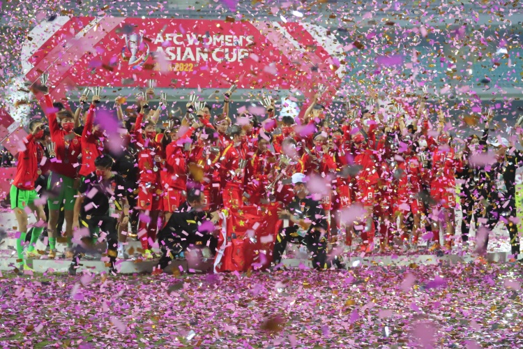  中國女足亞洲杯奪冠三周年！決賽3-2逆轉(zhuǎn)韓國，時隔16年再登頂