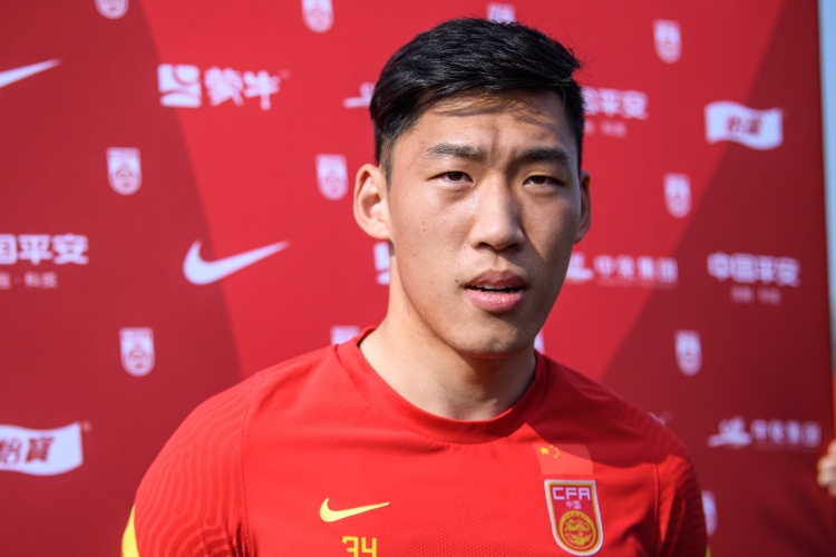  北青體育：朱辰杰是否以“面具人”形象出戰(zhàn)18強(qiáng)賽，仍需多方溝通